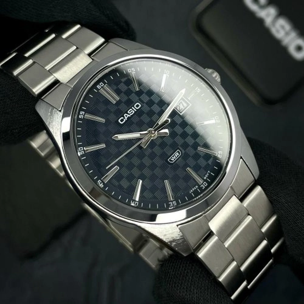  Чоловічий годинник Casio MTP-VD03D-2A