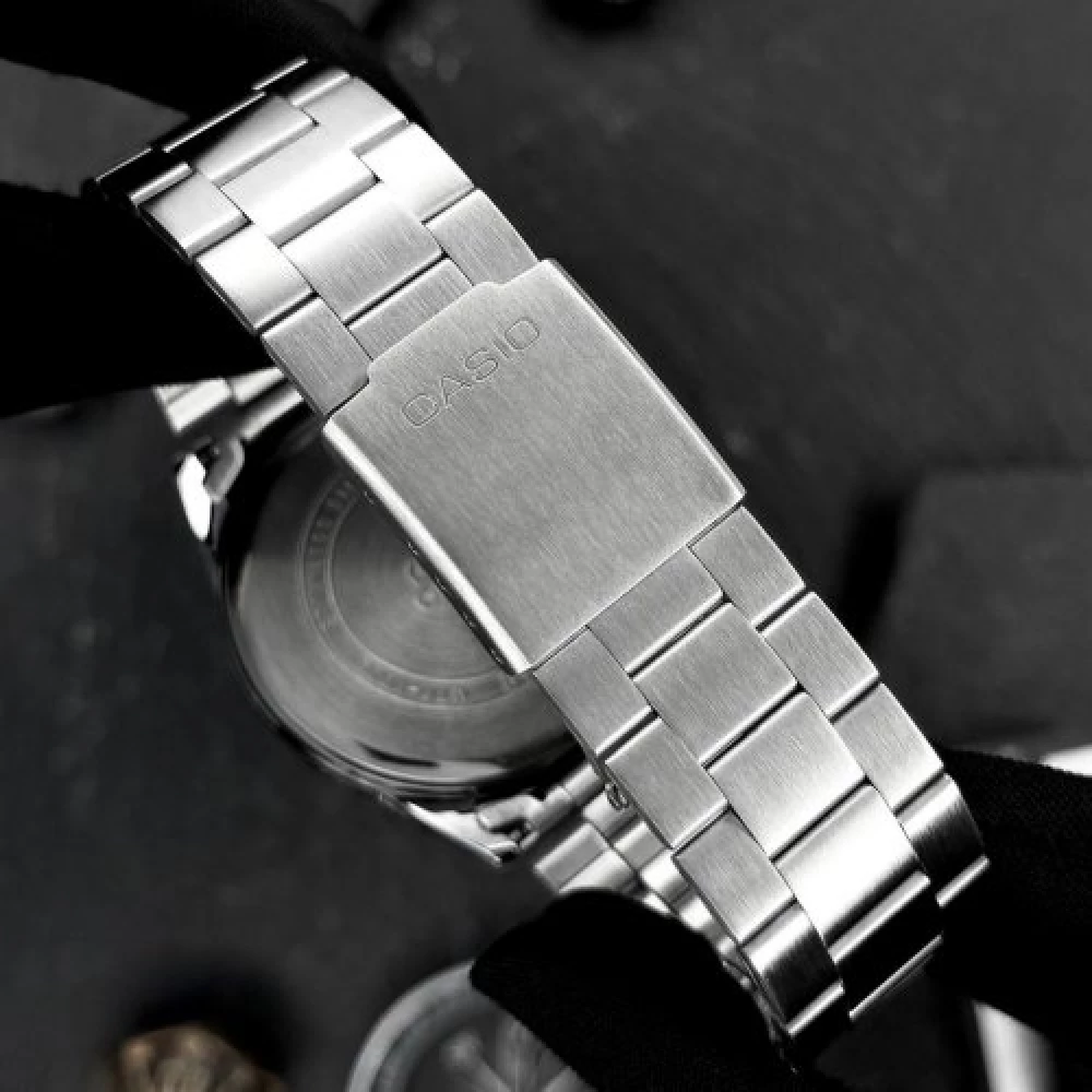  Чоловічий годинник Casio MTP-VD03D-2A