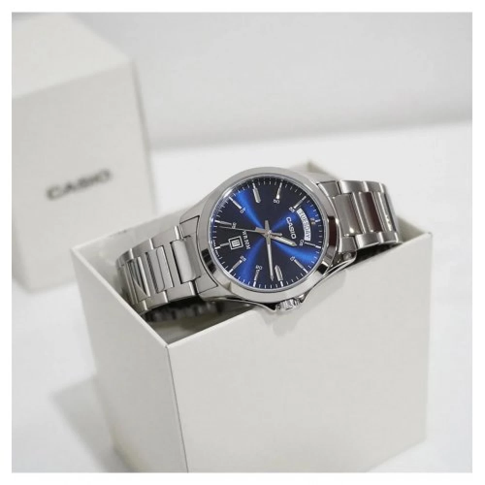  Чоловічий годинник Casio MTP-1370D-2A2 