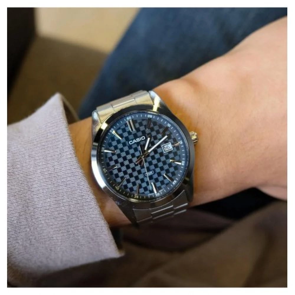  Чоловічий годинник Casio MTP-VD03D-2A2